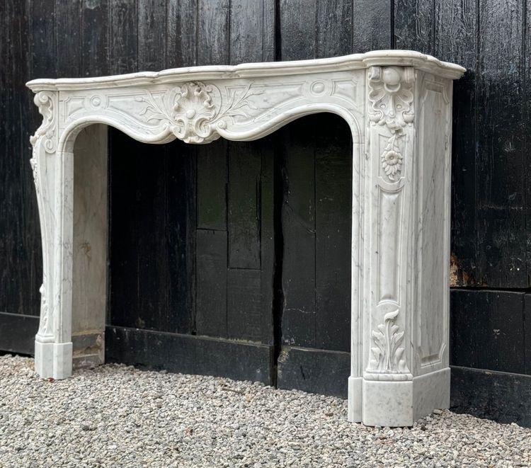 Louis XV style Carrara marble mantel, circa 1880