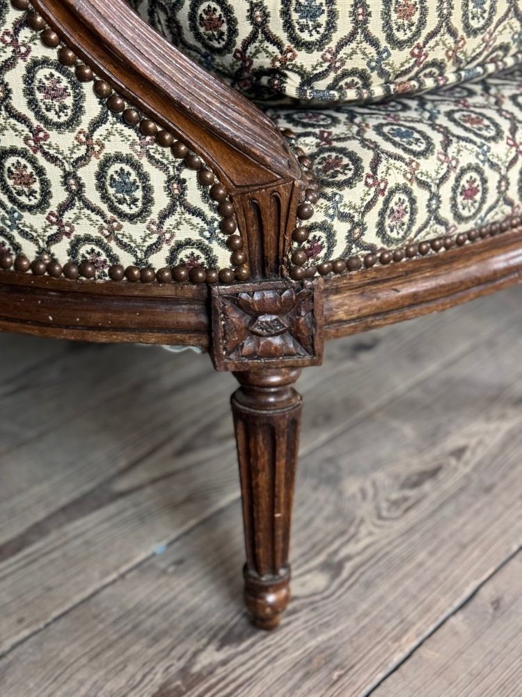 Louis XVI Carved Beech Basket Bench On 7 Legs 18th Century