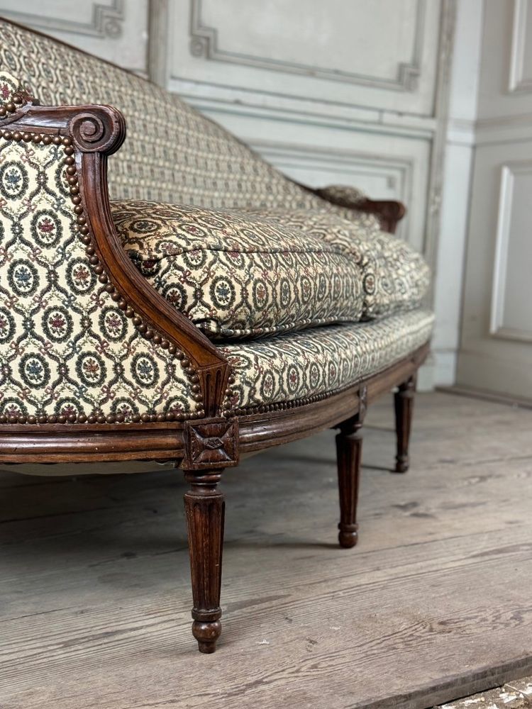 Louis XVI Carved Beech Basket Bench On 7 Legs 18th Century