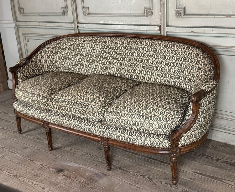 Louis XVI Carved Beech Basket Bench On 7 Legs 18th Century