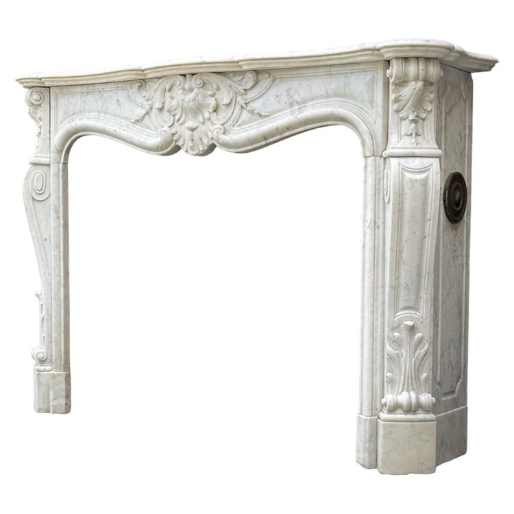 Mantello in marmo di Carrara in stile Luigi XV Circa 1880