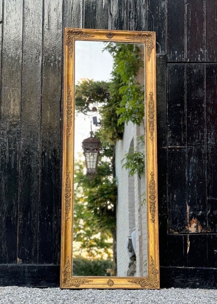 Miroir Empire En Bois Stuqué Et Doré, Début XIXème Siècle
