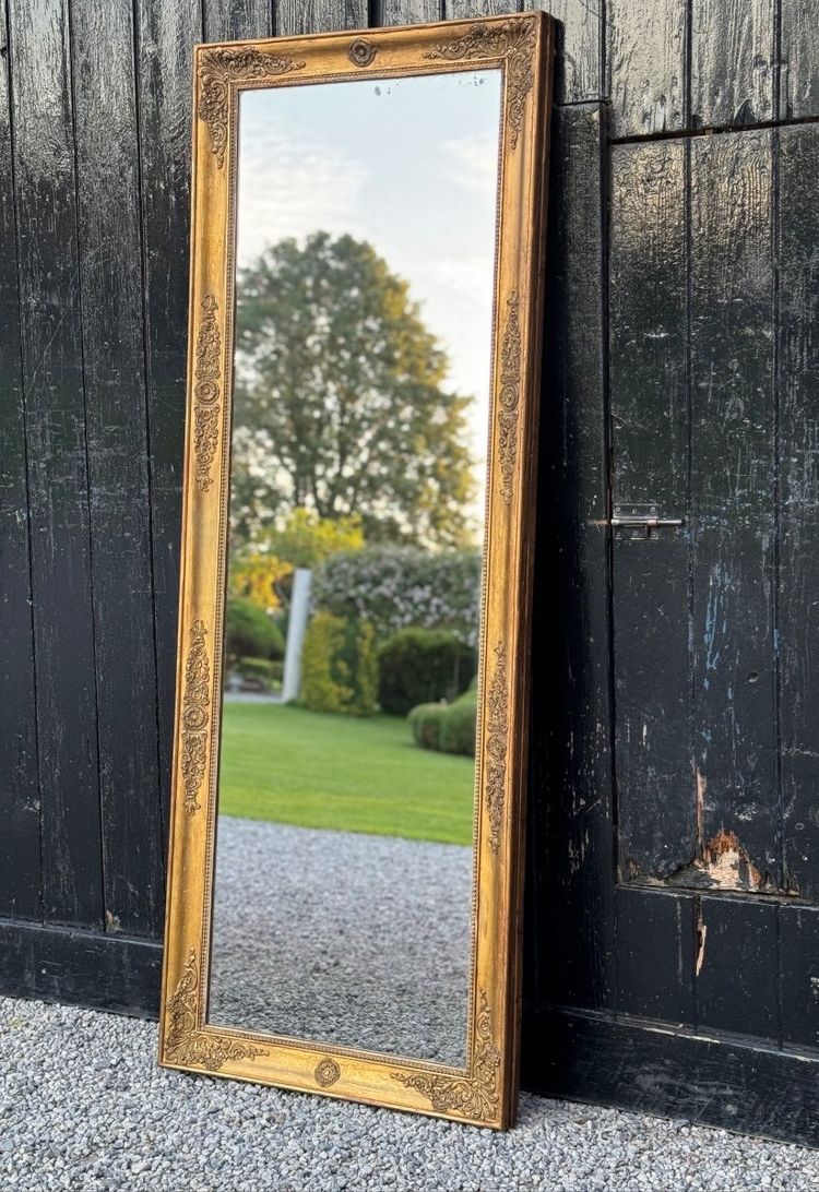 Miroir Empire En Bois Stuqué Et Doré, Début XIXème Siècle