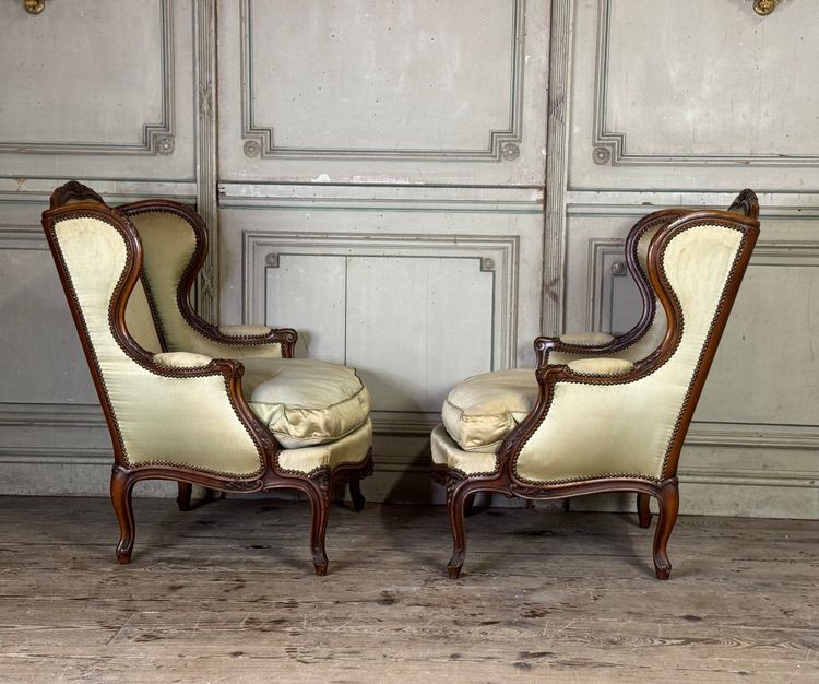 Pair Of Louis XV Style Bergères In Finely Carved Walnut About 1920