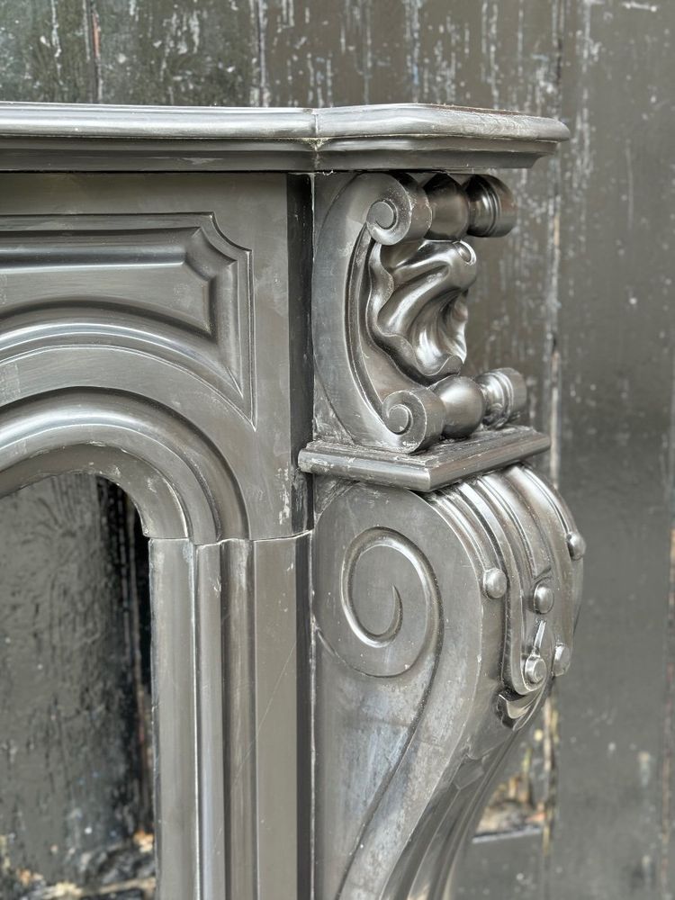 Napoleon III mantel in Belgian Black or Mazy Black marble, circa 1880