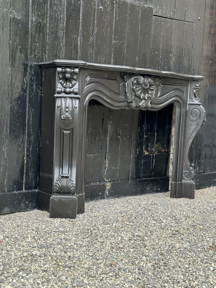 Napoleon III mantel in Belgian Black or Mazy Black marble, circa 1880