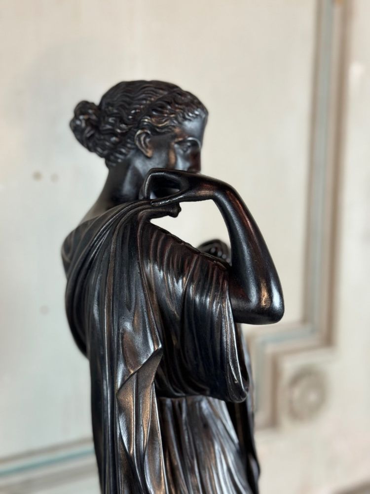 Diane De Gabies, Bronze d'Après L’antique, Patine Noire  XIXème Siècle