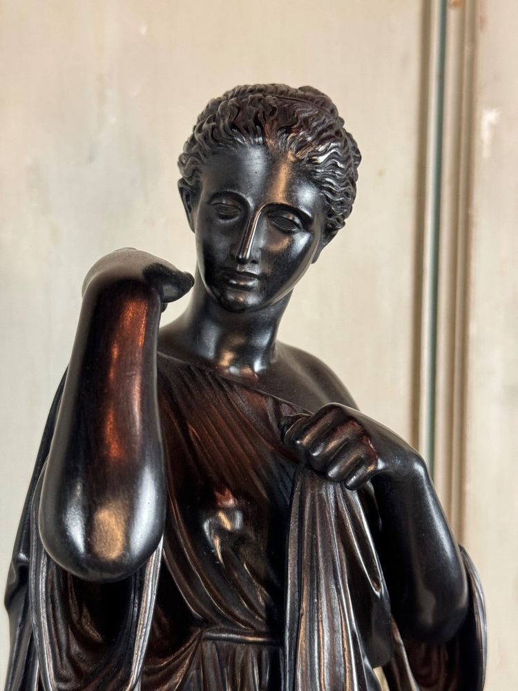 Diane De Gabies, Bronze d'Après L’antique, Patine Noire  XIXème Siècle