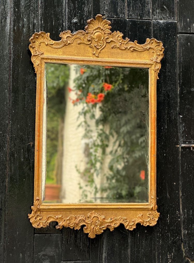 Baroque Mirror in Carved, Stuccoed and Gilded Wood, Vienna Circa 1700