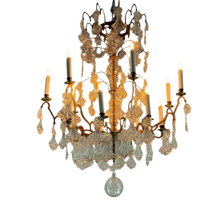 Lampadario a gabbia in bronzo dorato decorato con pendenti in vetro a forma di piuma di pavone, circa 1800