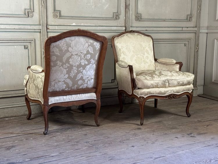 Paire De Grandes Bergères Louis XV Estampillée Nicolas Quinibert Foliot , Paris XVIIIème Siècle