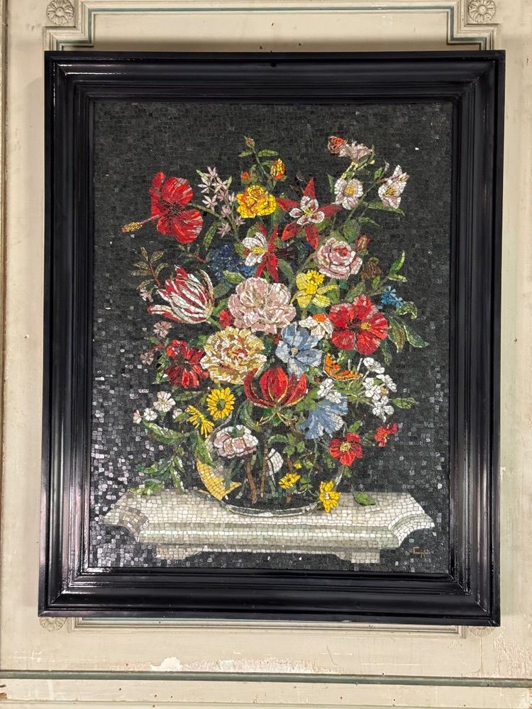 Stillleben mit Blumenstrauß, Glasmosaik, Monogramm Ch, um 1980