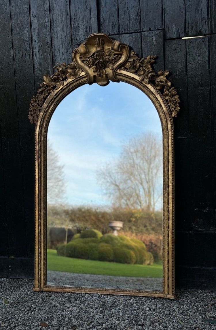 Louis XVI Mirror, Trumeau Mantelpiece in Carved and Gilded Wood, 18th Century