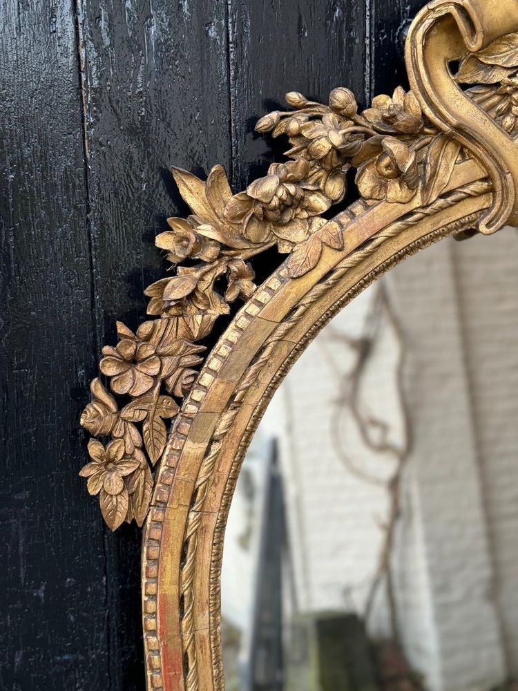 Louis XVI Mirror, Trumeau Mantelpiece in Carved and Gilded Wood, 18th Century