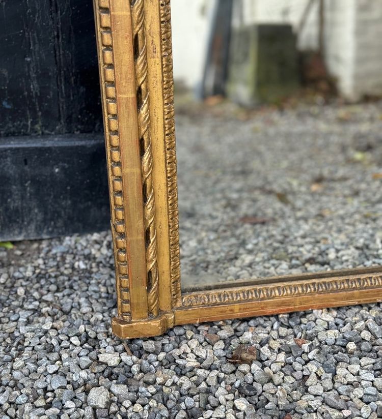 Louis XVI Mirror, Trumeau Mantelpiece in Carved and Gilded Wood, 18th Century