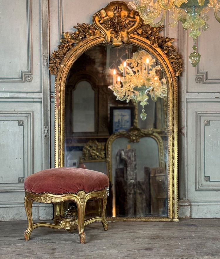Louis XVI Mirror, Trumeau Mantelpiece in Carved and Gilded Wood, 18th Century
