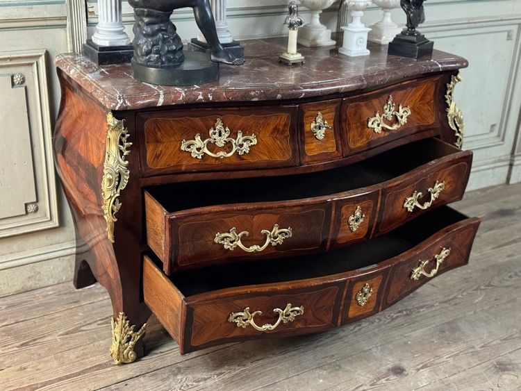 Commode Tombeau Louis XV , XVIIIème siècle