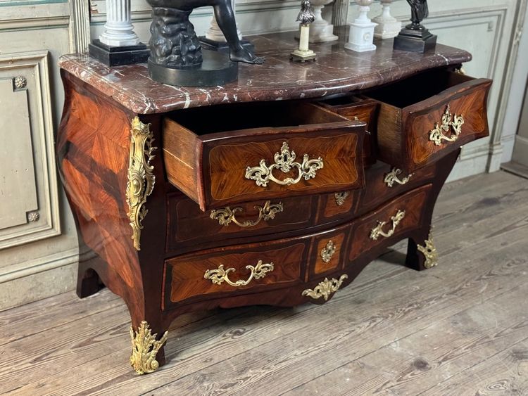 Commode Tombeau Louis XV , XVIIIème siècle