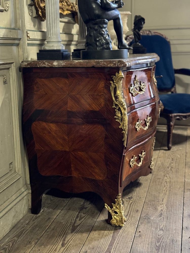 Commode Tombeau Louis XV , XVIIIème siècle