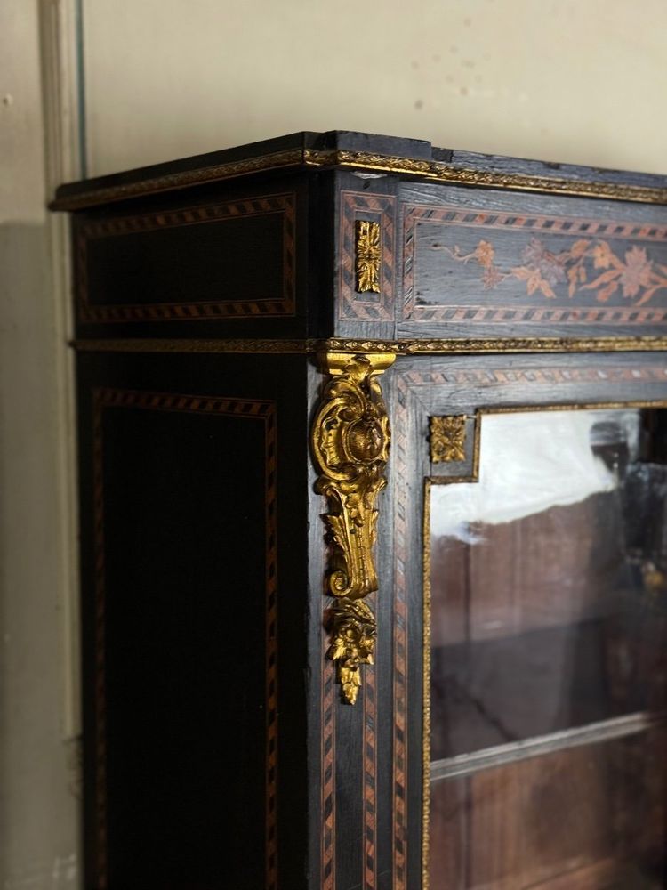 Library, Showcase Napoleon III, Italy About 1880
