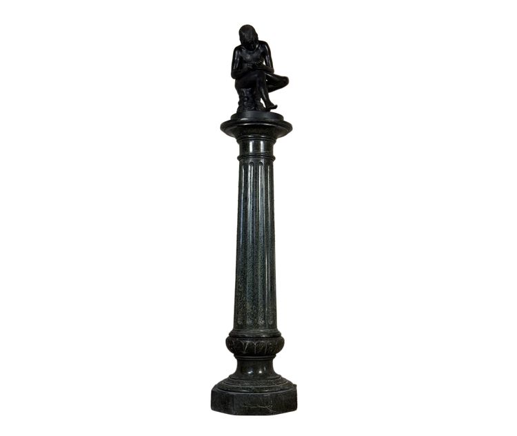 Geriffelte Säule aus Serpentinmarmor, um 1880
