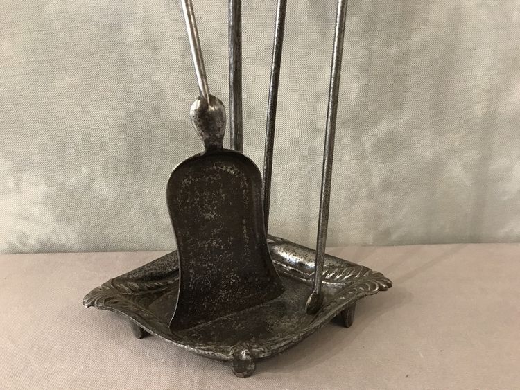Serviteur de cheminée ancien en fer et fonte d'époque 19 ème 