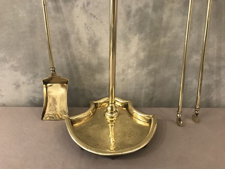 Antique brass mantelpiece from the 19th century Charles X period