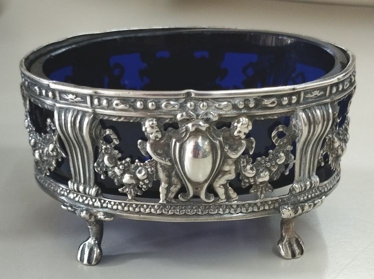 Coppia di saliere in argento del XIX secolo