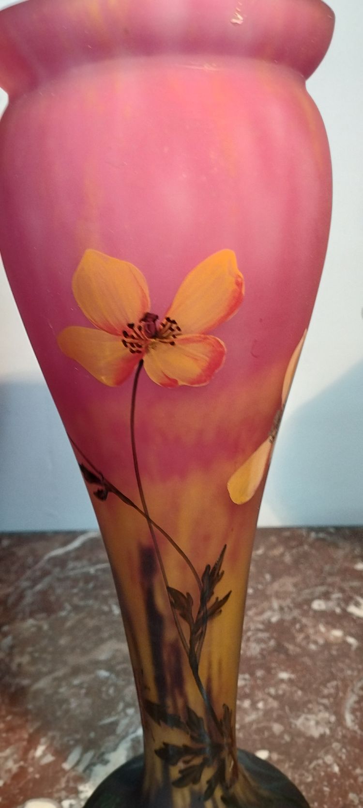 Vaso in vetro MADO con decorazione smaltata XX
