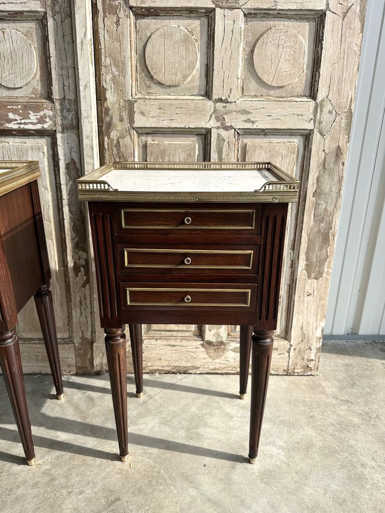 Pair of Louis XVI mahogany bedside tables, 20th century
