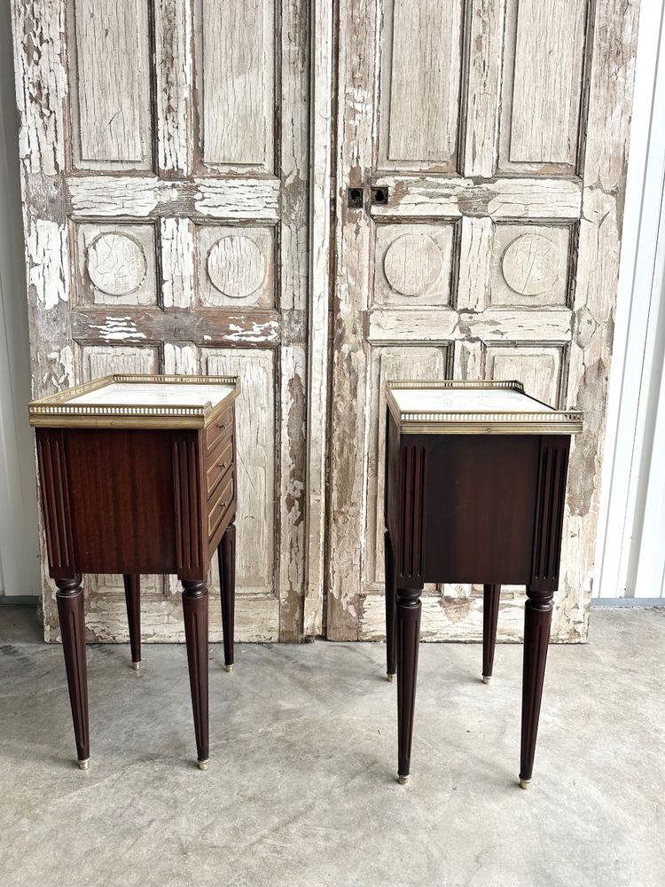 Pair of Louis XVI mahogany bedside tables, 20th century