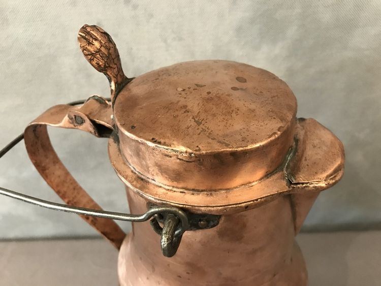 Bellissimo e grande coquemar in rame del XVIII secolo