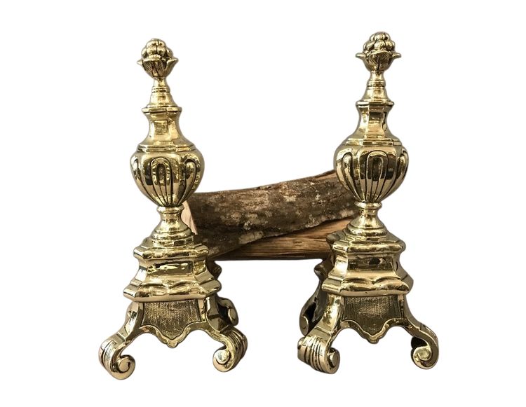 Beaux chenets anciens en bronze d'époque 19 ème 