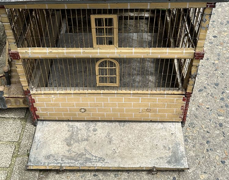 Großer Vogelkäfig Voliere Zink Metall bemalt Haus Herrenhaus Schloss 19. Jahrhundert