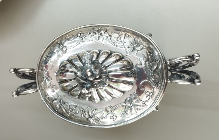 Oval sugar bowl in openwork silver Minerva XIX