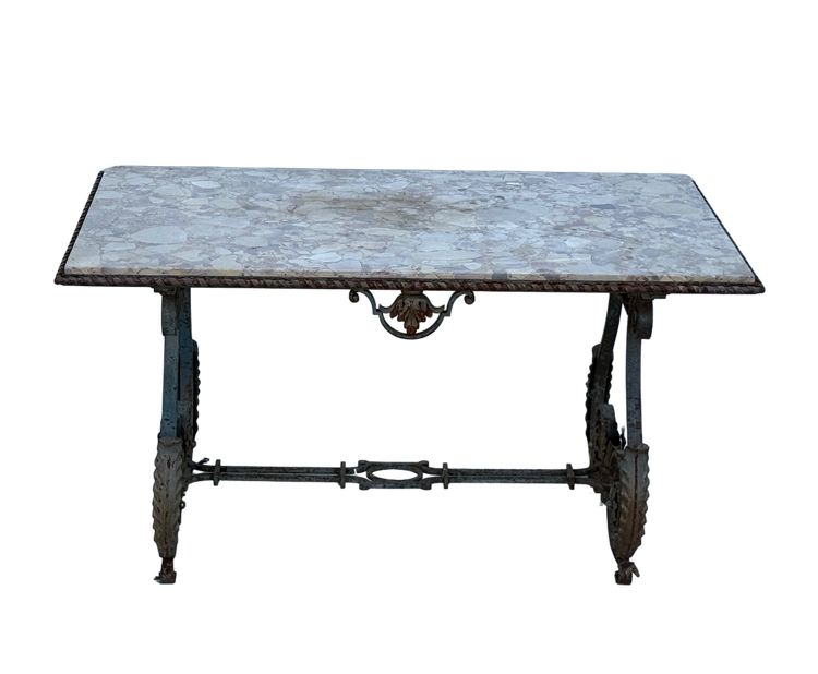 Merceris taste coffee table
