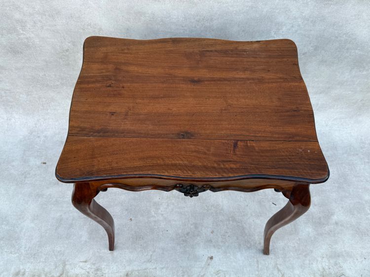 Center table