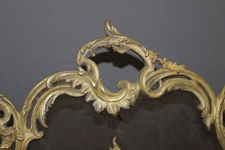 Ecran de cheminée Louis XV en bronze fin XIX