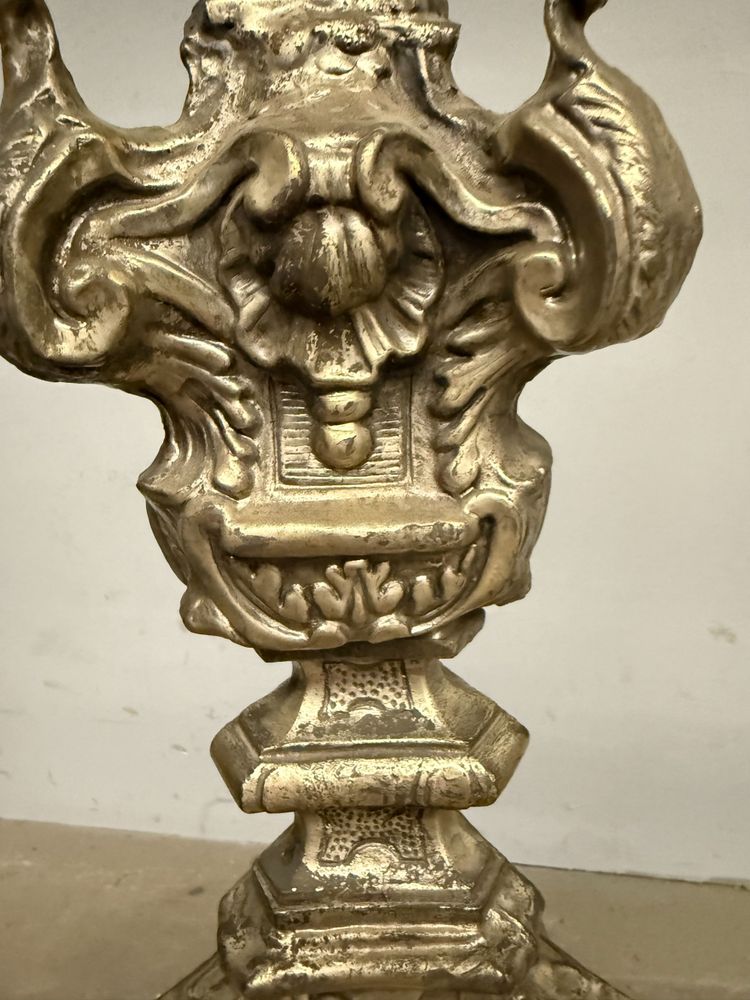 Splendid 18th century candlestick, in silver-plated metal 97x25.