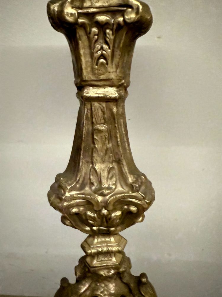 Splendid 18th century candlestick, in silver-plated metal 97x25.
