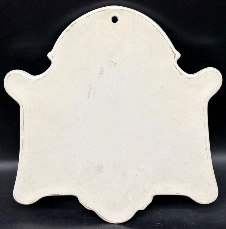 DECORATIVE PLAQUE