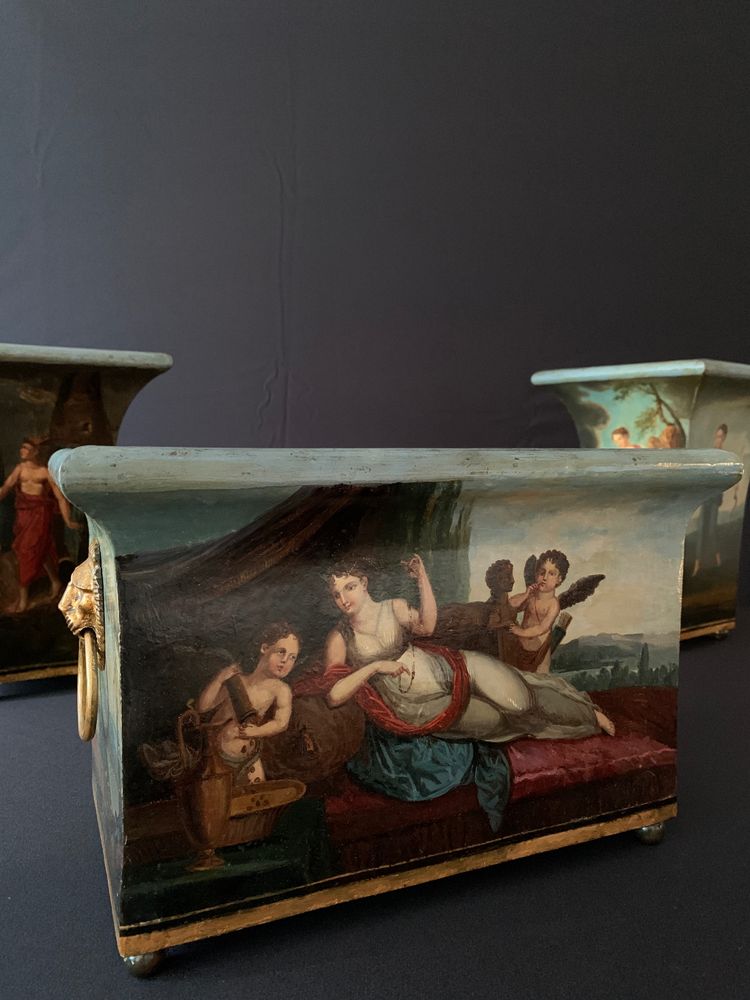 Magnificent painted sheet metal trim from the Consulate-Empire period.