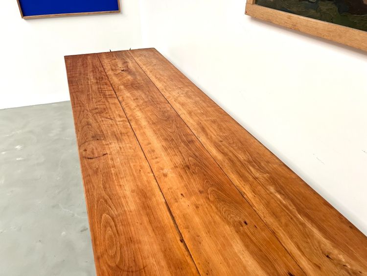 Grande table de ferme brutaliste en hêtre 