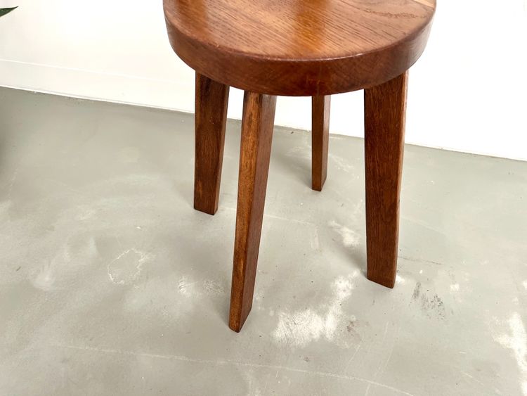 Brutalist chair in solid oak, 1900