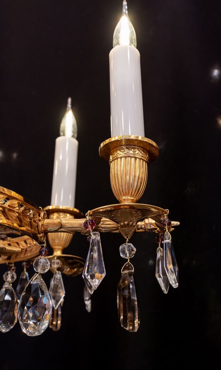 Revolutionary Attributes chandelier in chiseled and gilded bronze, 19th century