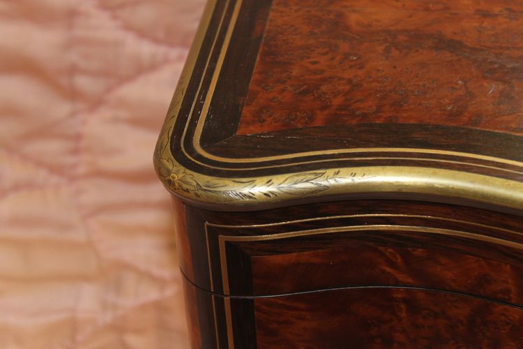 Napoleon III curved liqueur cellar in tuya burl and blackened pear wood, 19th century