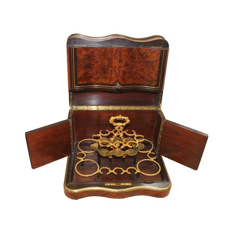 Napoleon III curved liqueur cellar in tuya burl and blackened pear wood, 19th century