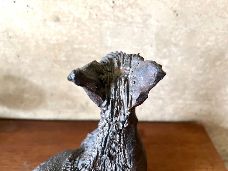 Sculpture en céramique émaillée noire signée Pouchain – Circa 1960