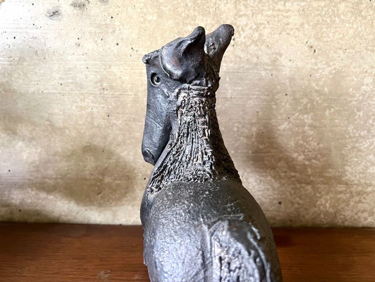 Sculpture en céramique émaillée noire signée Pouchain – Circa 1960