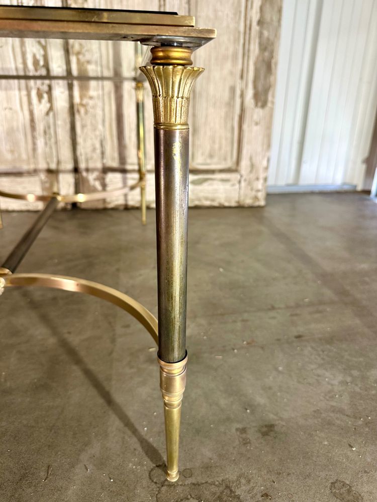 Table basse néoclassique en bronze 20e siècle 